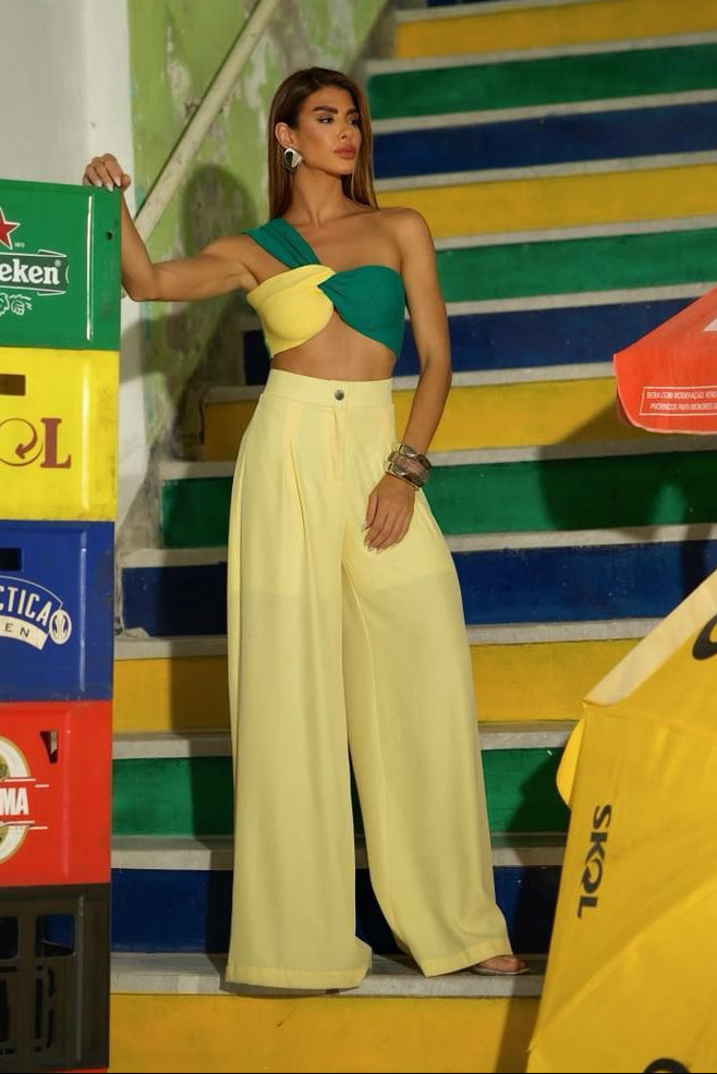 Calça Pantalona Flow Alfaiataria - Amarelo