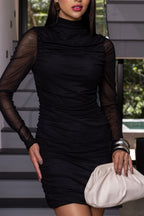 Vestido Tule Drape Elegance - Preto